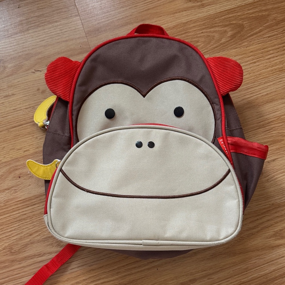Skip Hop Little Backpack 🎒